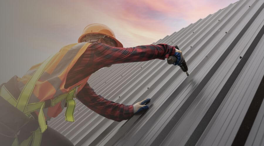 Professional gutter cleaning in Casa Grande, AZ